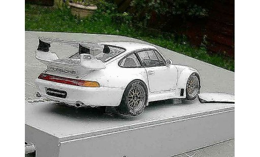 Porsche 911 GT2 1/18 Ut Models evo transkit legende miniature modellautos