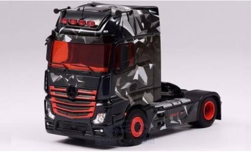 Modellautos Mercedes Actros 1/43 Eligor 2 1863 Gigaspace schwarz/Dekor Wolf Mercedes Actros 1/43 Eligor 2 1863 Gigaspace schwarz/Dekor Wolf modellautos