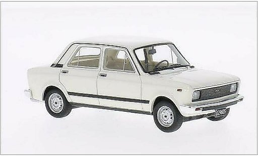 Fiat 128 CL 1/43 Neo weiss Maradona 1982 modellautos