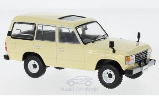Modellautos Toyota Land Cruiser 1/43 First 43 Models LC60 beige RHD 1982 Toyota Land Cruiser 1/43 First 43 Models LC60 beige RHD 1982 modellautos
