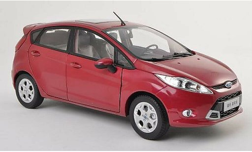 Ford Fiesta Berline 1/18 Paudi lila 5-Turer 2011 modellautos