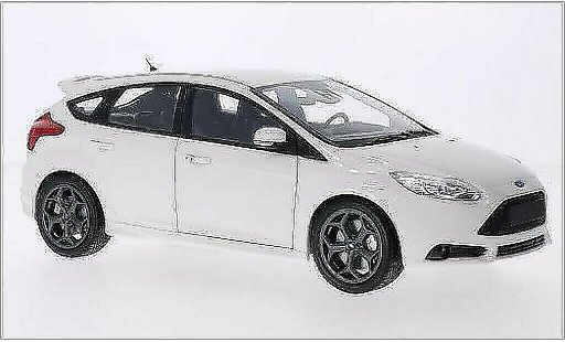 Ford Focus ST 1/18 Minichamps MkIII weiss 2011 modellautos