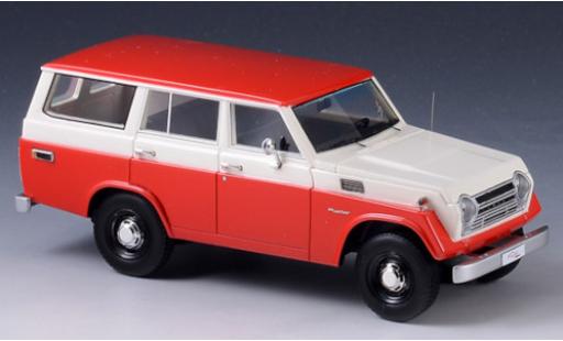 Modellautos Toyota Land Cruiser 1/43 GLM (FJ55) rot/weiss 1979 Toyota Land Cruiser 1/43 GLM (FJ55) rot/weiss 1979 modellautos