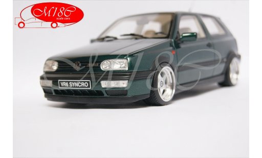 Volkswagen Golf VR6 1/18 Ottomobile synchro gr&Atilde;&frac14;n jantes OZ Racing 17 pouces modellautos