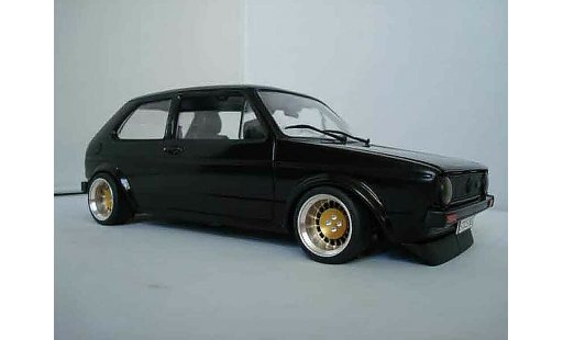 Volkswagen Golf GTI 1/18 Solido German Look jantes bords larges modellautos
