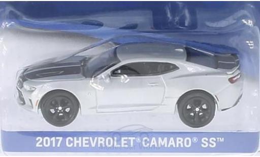 Chevrolet Camaro 1/64 Greenlight SS silber/schwarz 2017 ohne Vitrine modellautos