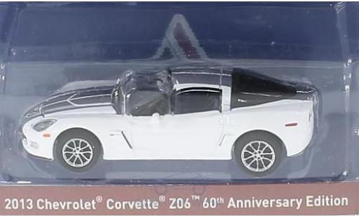 Chevrolet Corvette C6 1/64 Greenlight Z06 weiss/silber 2013 60th Anniversary Edition modellautos