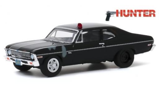 Chevrolet Nova 1/64 Greenlight matt-schwarz 1969 Hunter (TV Serie) avec traces d modellautos