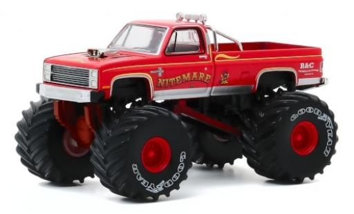 Modellautos Chevrolet Silverado 1/64 Greenlight Monster Truck Nitemare II 1986 Chevrolet Silverado 1/64 Greenlight Monster Truck Nitemare II 1986 modellautos