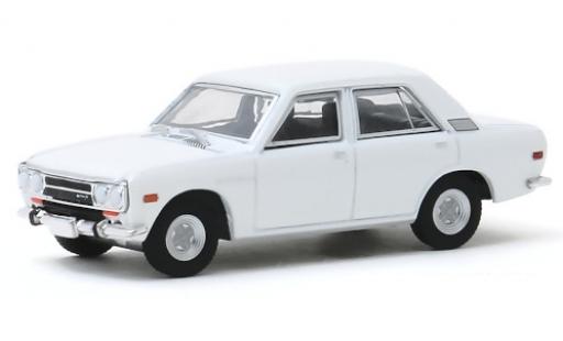 Modellautos Datsun 510 1/64 Greenlight 4-Door Sedan weiss 1972 Datsun 510 1/64 Greenlight 4-Door Sedan weiss 1972 modellautos