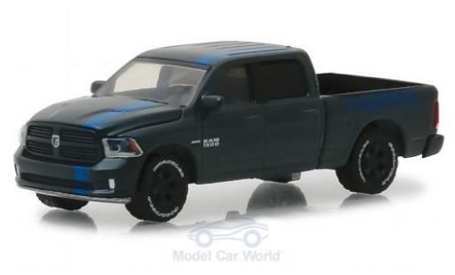 Modellautos Dodge RAM 1/64 Greenlight 1500 Sport mettalic grau/blau MOPAR 2017 Dodge RAM 1/64 Greenlight 1500 Sport mettalic grau/blau MOPAR 2017 modellautos