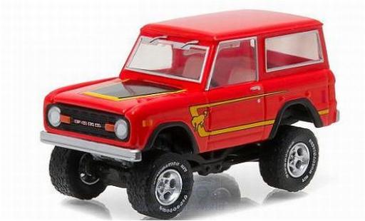 Modellautos Ford Bronco 1/64 Greenlight rot/Dekor 1977 All Terrain Series 4 ohne Vitrine Ford Bronco 1/64 Greenlight rot/Dekor 1977 All Terrain Series 4 ohne Vitrine modellautos