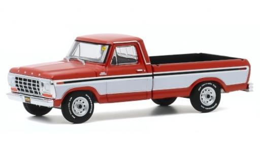 Modellautos Ford F-250 1/64 Greenlight Custom mettalic braun/weiss 1978 Ford F-250 1/64 Greenlight Custom mettalic braun/weiss 1978 modellautos
