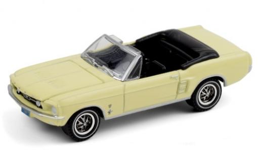 Ford Mustang 1/64 Greenlight Cabrio High Country Special gelb 1967 modellautos