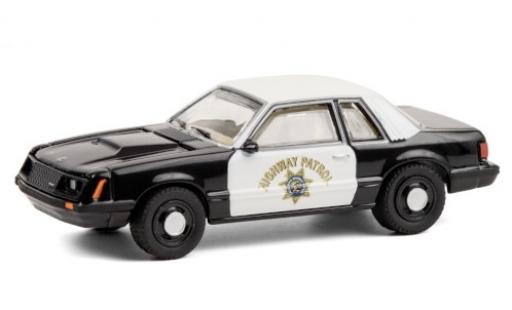 Ford Mustang 1/64 Greenlight SSP California Highway Patrol 1982 modellautos