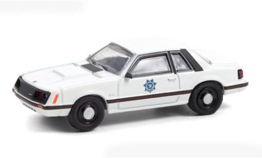 Ford Mustang 1/64 Greenlight SSP weiss/Dekor Arizone Department of Public Safety 1982 modellautos