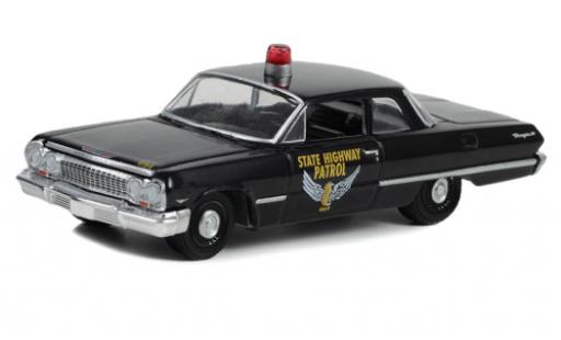 Chevrolet Biscayne 1/64 Greenlight Ohio State Highway Patrol 1963 modellautos
