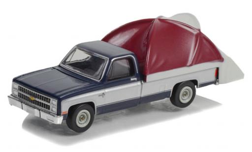 Modellautos Chevrolet C-10 1/64 Greenlight Silverado bleu foncé/d 1982 Chevrolet C-10 1/64 Greenlight Silverado bleu foncé/d 1982 modellautos