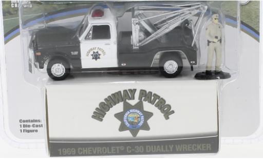 Modellautos Chevrolet C-30 1/64 Greenlight Abschleppwagen Highway Patrol 1969 Chevrolet C-30 1/64 Greenlight Abschleppwagen Highway Patrol 1969 modellautos