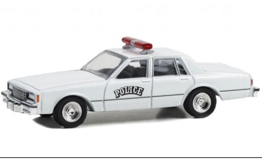 Chevrolet Impala 1/64 Greenlight 9C1 Police (USA) 1980 modellautos