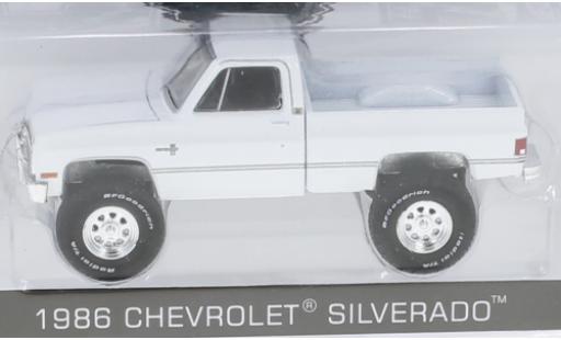 Chevrolet Silverado 1/64 Greenlight Squarebody weiss 1986 modellautos