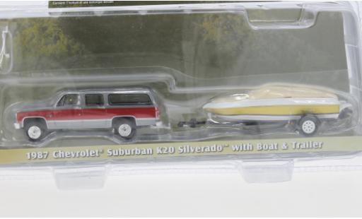 Modellautos Chevrolet Suburban 1/64 Greenlight K20 Silverado metallise gris/rouge 1987 Chevrolet Suburban 1/64 Greenlight K20 Silverado metallise gris/rouge 1987 modellautos