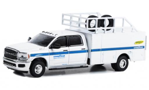 Modellautos RAM 3 1/64 Greenlight Dodge 500 Dually Tire Service Truck Goodyear 2021 RAM 3 1/64 Greenlight Dodge 500 Dually Tire Service Truck Goodyear 2021 modellautos