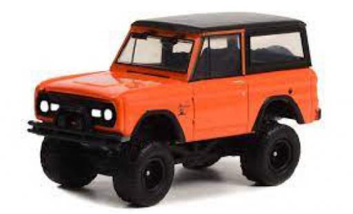 Modellautos Ford Bronco 1/64 Greenlight Custom SUV orange 1967 Ford Bronco 1/64 Greenlight Custom SUV orange 1967 modellautos