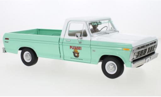Modellautos Ford F-1 1/18 Greenlight 00 türkis/weiss Smokey Bear 1975 Ford F-1 1/18 Greenlight 00 türkis/weiss Smokey Bear 1975 modellautos