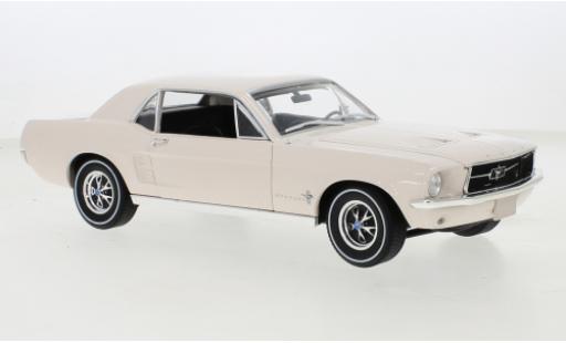 Ford Mustang 1/18 Greenlight beige 1967 modellautos