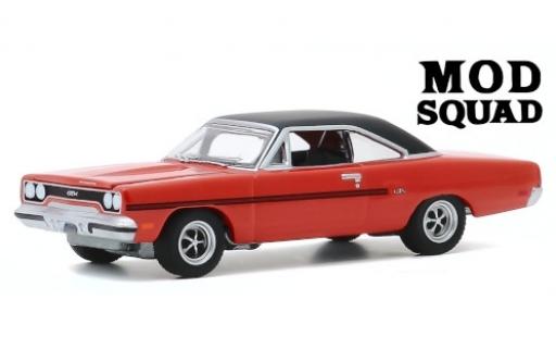 Modellautos Plymouth GTX 1/64 Greenlight orange/matt-schwarz The Mod Squad 1970 Plymouth GTX 1/64 Greenlight orange/matt-schwarz The Mod Squad 1970 modellautos