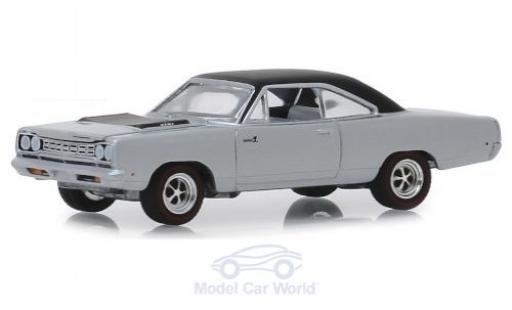 Modellautos Plymouth Road Runner 1/64 Greenlight HEMI silber/matt-schwarz 1968 Plymouth Road Runner 1/64 Greenlight HEMI silber/matt-schwarz 1968 modellautos