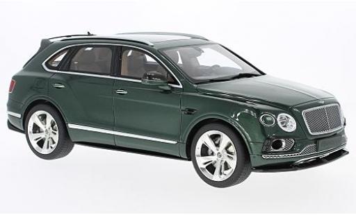 Modellautos Bentley Bentayga 1/18 GT Spirit Sport Package mettalic grün Bentley Bentayga 1/18 GT Spirit Sport Package mettalic grün modellautos