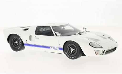 Modellautos Ford GT40 1/18 GT Spirit GT 40 Mk I weiss/blau RHD sans Vitrine Ford GT40 1/18 GT Spirit GT 40 Mk I weiss/blau RHD sans Vitrine modellautos