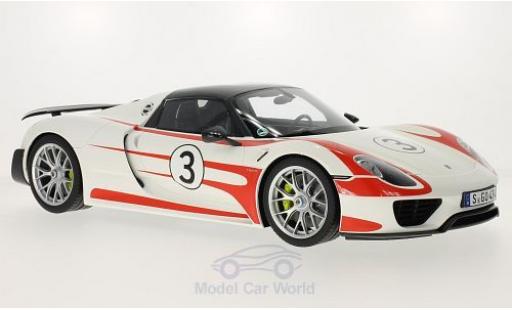 Porsche 918 1/12 GT Spirit Spyder weiss/Dekor Weissach Package modellautos