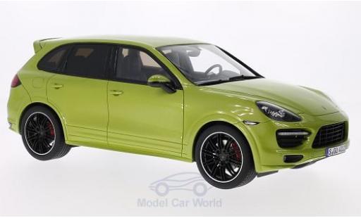 Modellautos Porsche Cayenne S 1/18 GT Spirit (92A) mettalic grün 2013 Türen und Hauben geschlossen Porsche Cayenne S 1/18 GT Spirit (92A) mettalic grün 2013 Türen und Hauben geschlossen modellautos