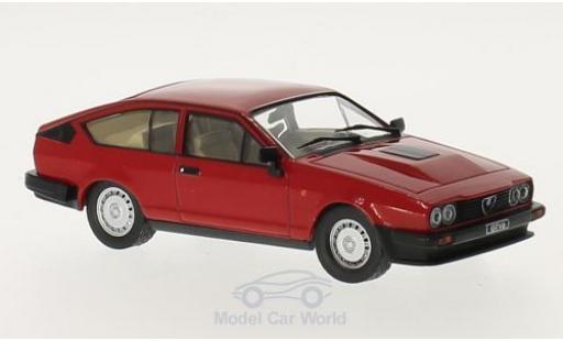 Modellautos Alfa Romeo GT 1/18 GTI Collection V6 2.5 rot 1980 Alfa Romeo GT 1/18 GTI Collection V6 2.5 rot 1980 modellautos