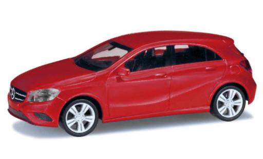 Modellautos Mercedes Classe A 1/87 Herpa metallise rot Mercedes Classe A 1/87 Herpa metallise rot modellautos