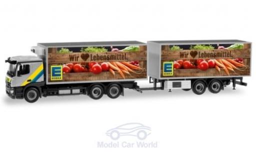 Modellautos Mercedes CLA 1/87 Herpa Actros Classicspace EDEKA 2011 Kühlkoffer-Tandemhängerzug Mercedes CLA 1/87 Herpa Actros Classicspace EDEKA 2011 Kühlkoffer-Tandemhängerzug modellautos