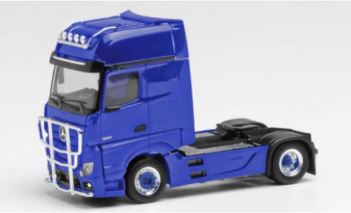Modellautos Mercedes Actros 1/87 Herpa Gigaspace blau tracteur avec pare-buffle Mercedes Actros 1/87 Herpa Gigaspace blau tracteur avec pare-buffle modellautos