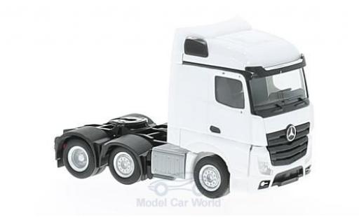Modellautos Mercedes Actros 1/87 Herpa Streamspace 6x2 weiss 2011 Zugmaschine Mercedes Actros 1/87 Herpa Streamspace 6x2 weiss 2011 Zugmaschine modellautos