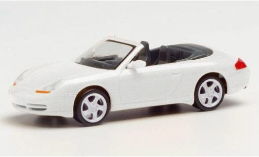Modellautos Porsche 996 1/87 Herpa 911 () Carrera 4 Cabriolet mettalic weiss Porsche 996 1/87 Herpa 911 () Carrera 4 Cabriolet mettalic weiss modellautos
