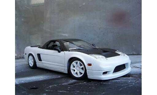 Honda NSX Base 1/18 Motormax type r weiss modellautos