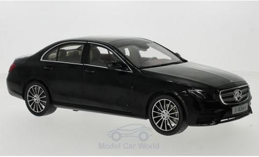 Modellautos Mercedes Classe E 1/18 iScale (W213) AMG Line schwarz 2016 Mercedes Classe E 1/18 iScale (W213) AMG Line schwarz 2016 modellautos