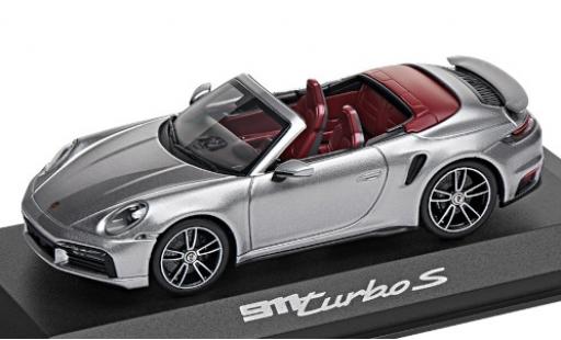 Modellautos Porsche 992 Turbo s 1/43 Minichamps 911 () Turbo S Cabriolet silber 2020 Porsche 992 Turbo s 1/43 Minichamps 911 () Turbo S Cabriolet silber 2020 modellautos