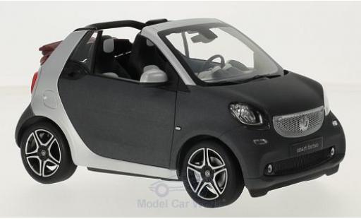 Modellautos Smart ForTwo 1/18 Norev fortwo Cabrio (A453) matt-grau/silber Softtop liegt bei Smart ForTwo 1/18 Norev fortwo Cabrio (A453) matt-grau/silber Softtop liegt bei modellautos