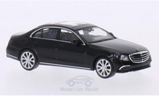 Modellautos Mercedes Classe E 1/87 Wiking (W213) Exclusive schwarz Mercedes Classe E 1/87 Wiking (W213) Exclusive schwarz modellautos