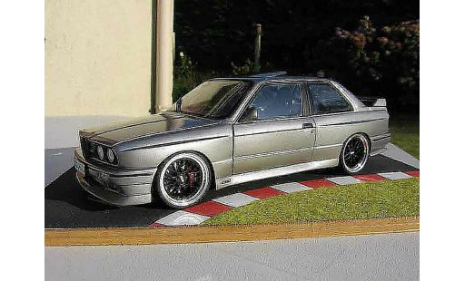 Bmw M3 coupe 1/18 Autoart E30 dm performance modellautos