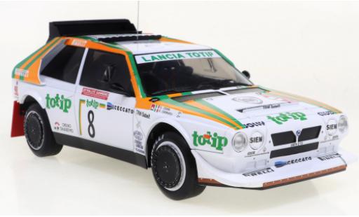 Modellautos Lancia Delta 1/18 IXO S4 No.8 Rally San Remo 1986 Lancia Delta 1/18 IXO S4 No.8 Rally San Remo 1986 modellautos