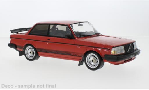 Modellautos Volvo 240 1/18 IXO Turbo Douane rouge 1987 Volvo 240 1/18 IXO Turbo Douane rouge 1987 modellautos